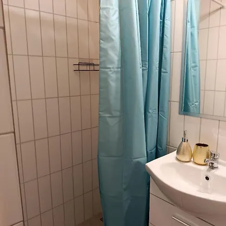 Apartamento W Lomiankach