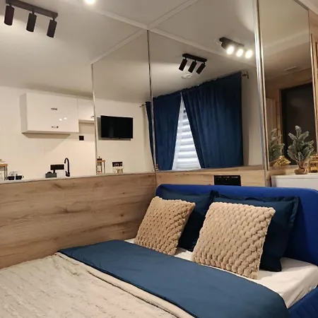 W Lomiankach Apartamento Łomianki